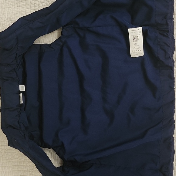 Boys Puma Puffer Vest - Picture 5 of 5